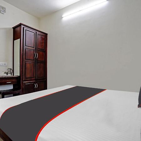 Collection O White House Pearl Hotell Kochi Eksteriør bilde