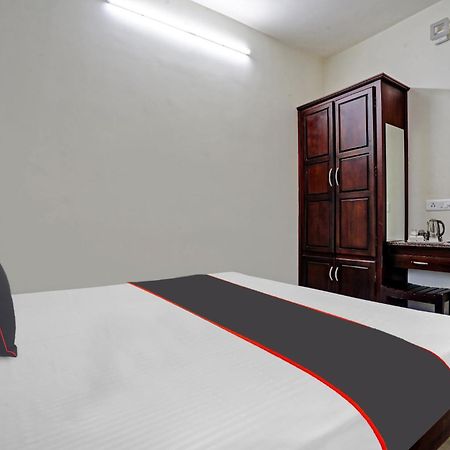 Collection O White House Pearl Hotell Kochi Eksteriør bilde