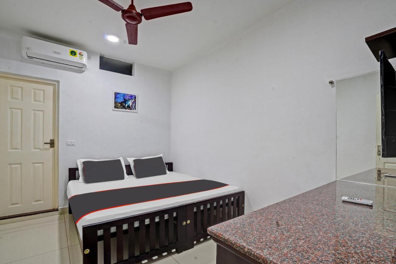 Collection O White House Pearl Hotell Kochi Eksteriør bilde