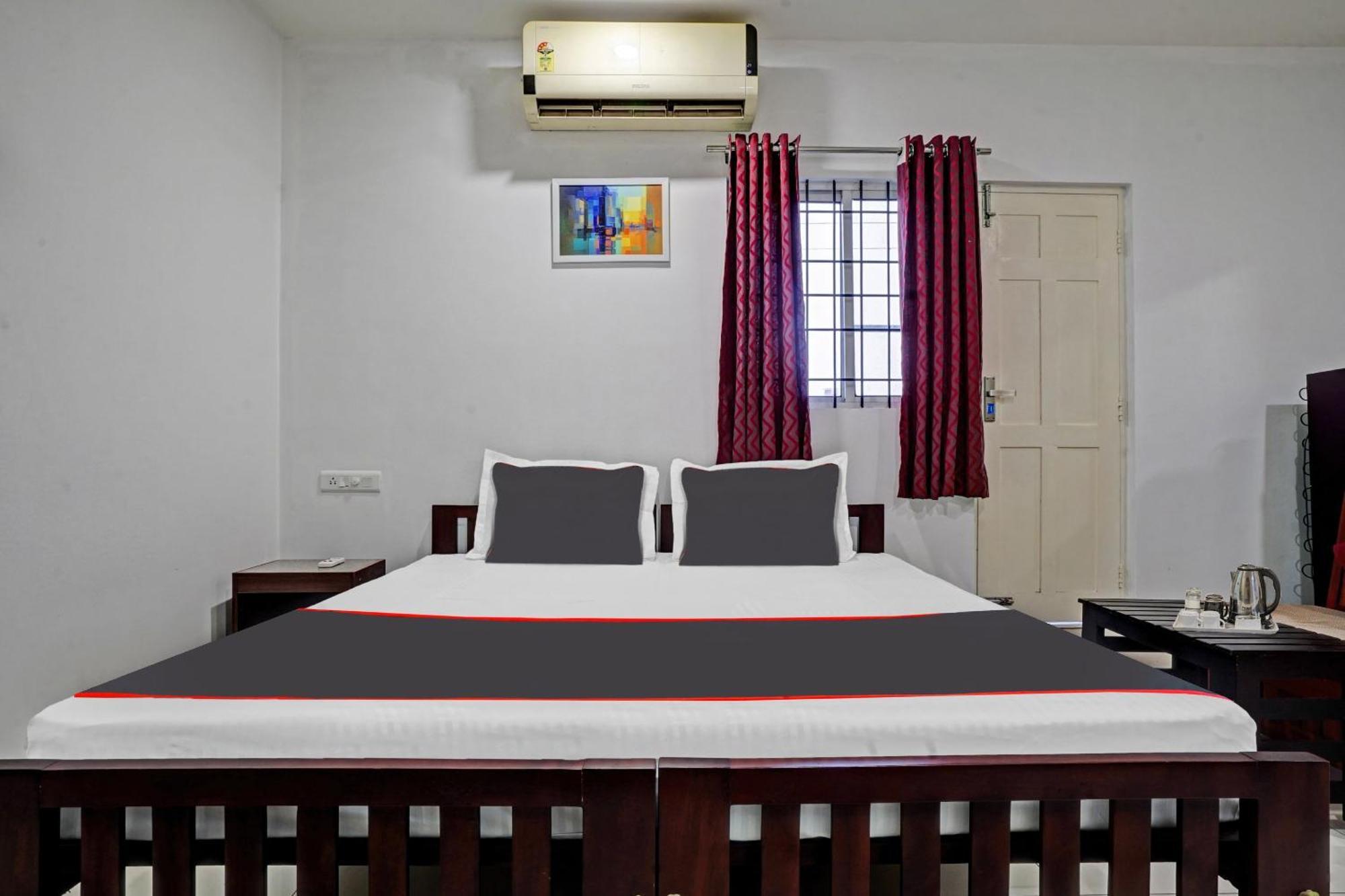 Collection O White House Pearl Hotell Kochi Eksteriør bilde